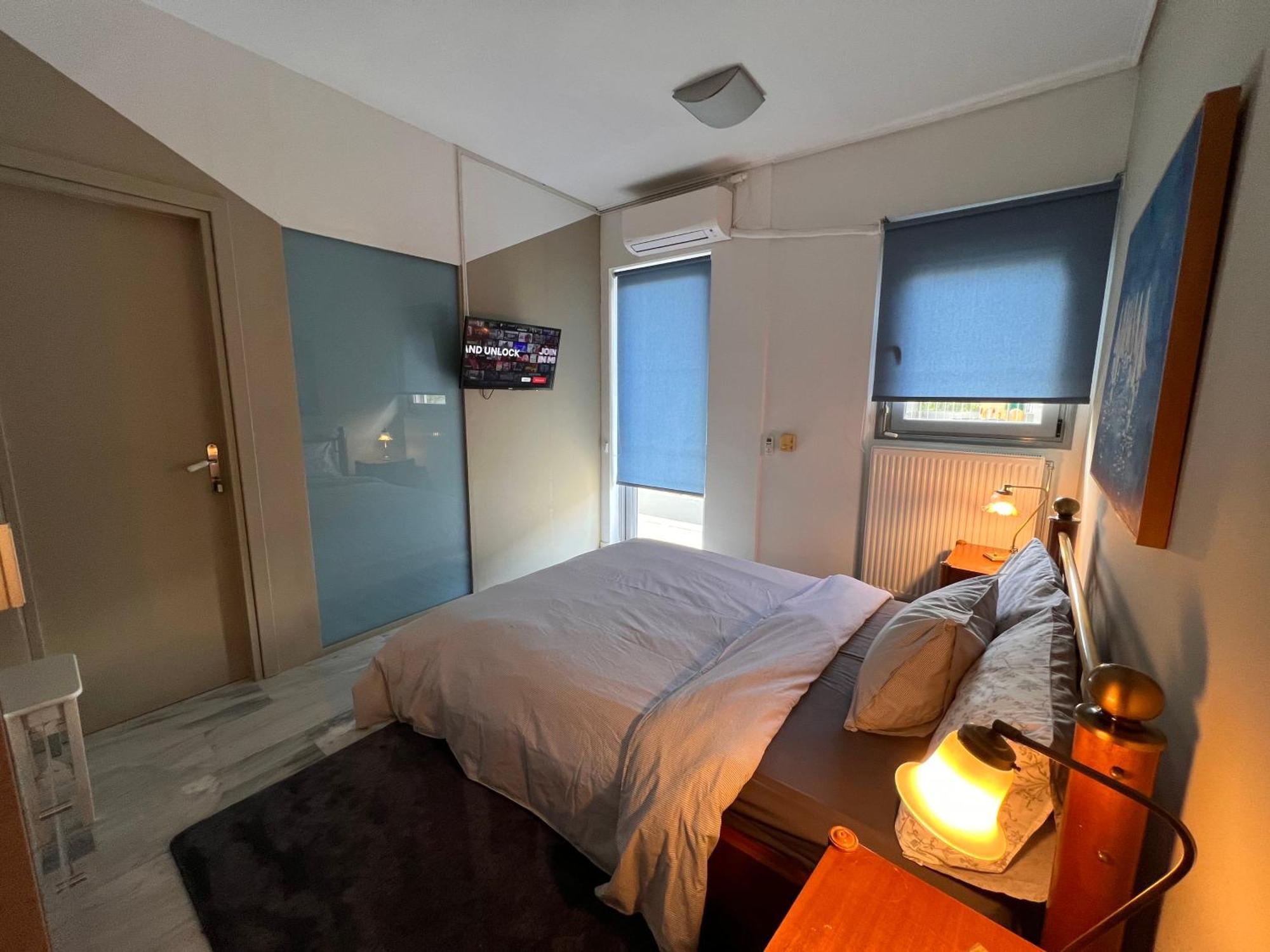 Blue Spacious Flat Wt Parking Nr Marousi Hospitals, By Promoshomes Athens Exterior photo